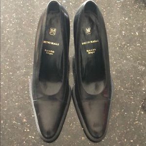 Vintage Bruno Magli pumps
